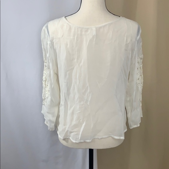 Blouse - Picture 2 of 2